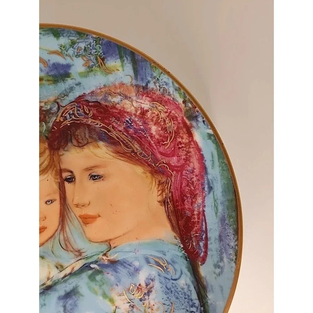 EDNA HIBEL 1991 Mother’s Day Porcelain VINTAGE Plate 8.5”